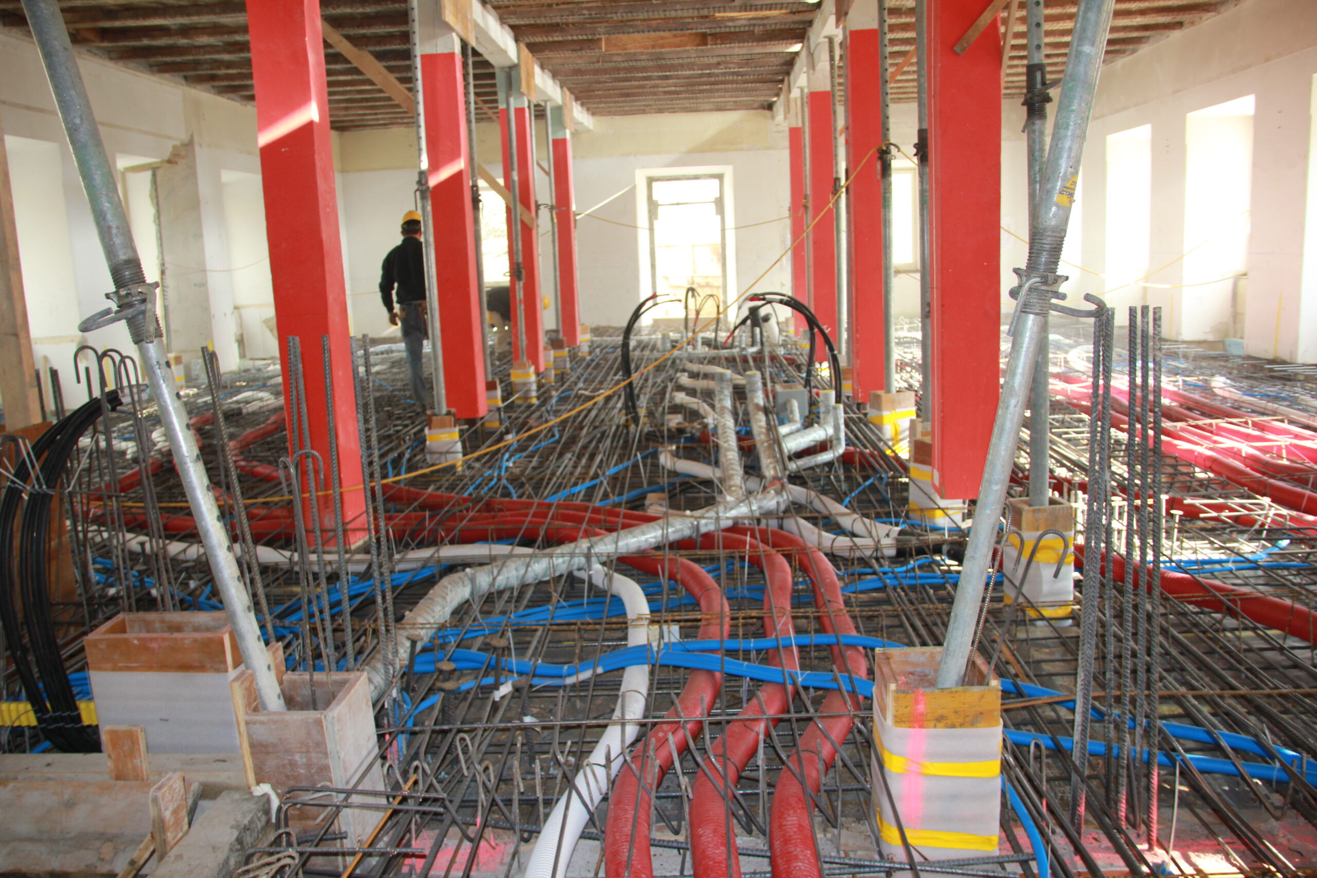 GESCHICHTE | arealrotfarb